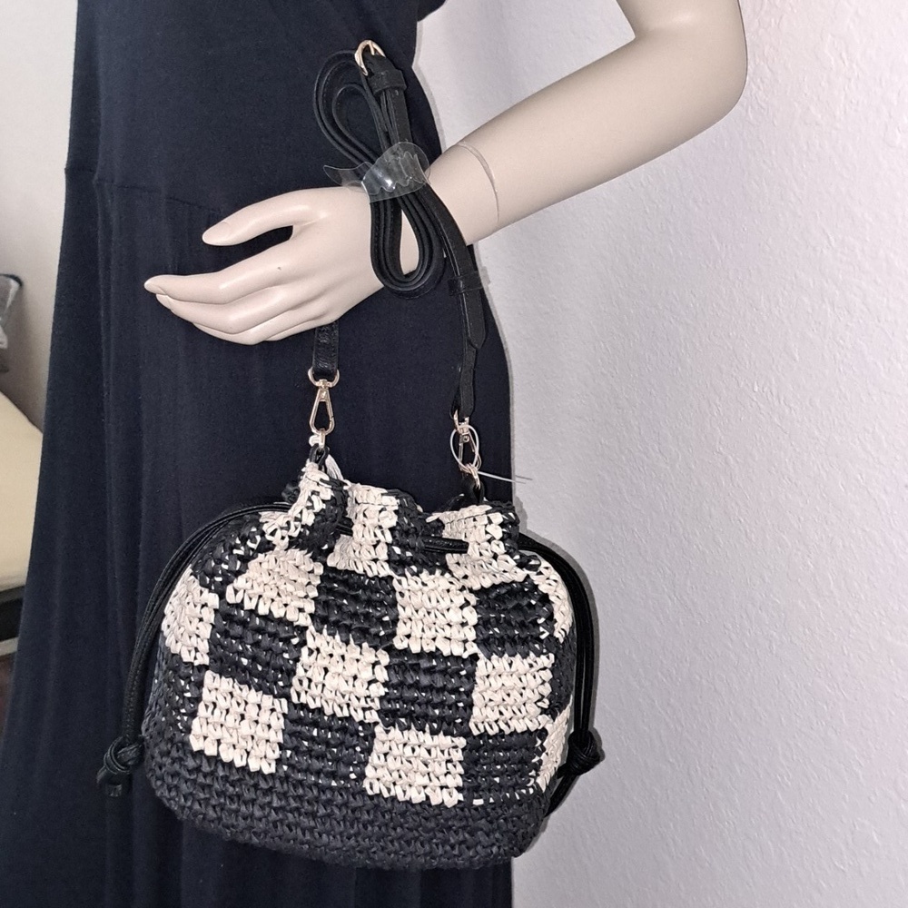 Crossbody Bag - Universal Thread Black: Knit, Unstructured, Paper & Straw - Picture 4 of 7